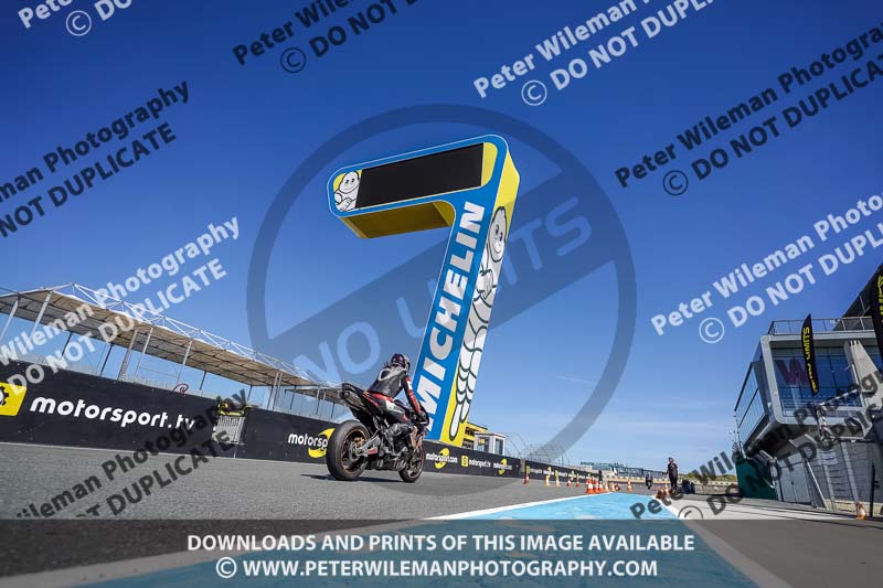 France;Le Mans;event digital images;motorbikes;no limits;peter wileman photography;trackday;trackday digital images